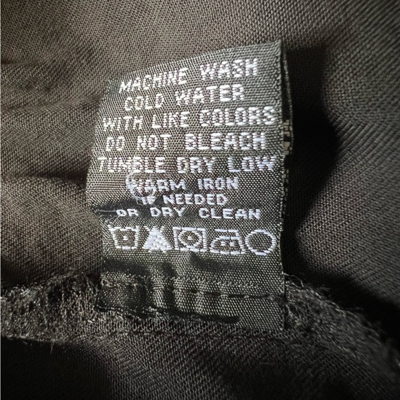 Velvet Heart “Lyra” women’s pull-on 100% Tencel shorts. Sz: Large - Picture 4 of 5